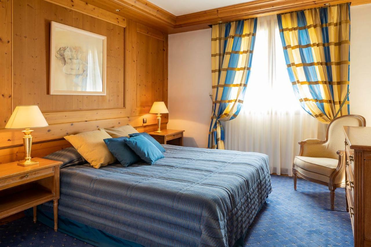 Le Roma Hotel Albertville Eksteriør billede